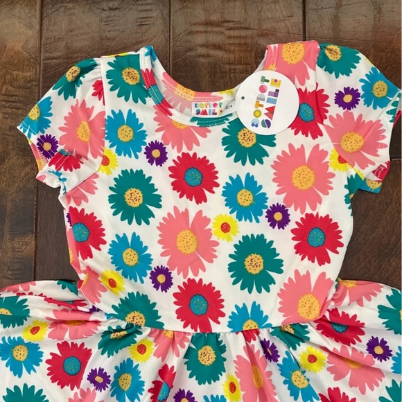 *NWT* DotDotSmile Size 3/4 Cap Sleeve Dress - Picture 2 of 4